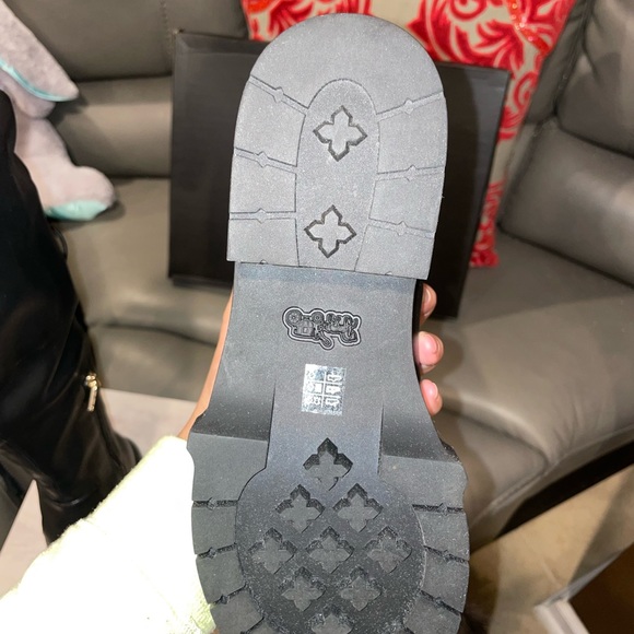 Coach Lizzie Boot - Picture 12 of 15